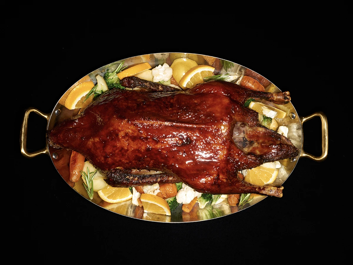 Запечёная фермерская утка с овощами